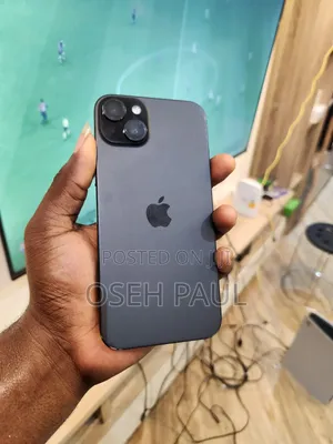 Apple iPhone 15 Plus 128GB Baki