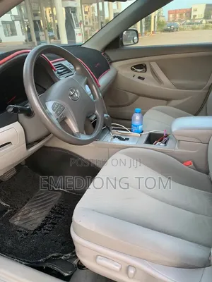 Toyota Camry 2011 Baki