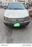 Toyota Sienna 2002 Gold - 1