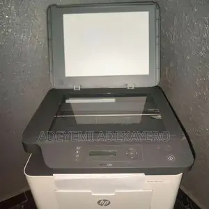 Injin Bugawa na HP Laser MFP 135a 3-in-1 (An Riga An Yi Amfani Da Shi)