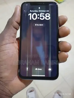 Apple iPhone X 64GB Fari (Amfani)