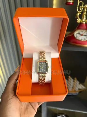 Kayan Hannun Mata na Cartier - Sabon Zare
