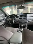 Honda Accord 2011 Silver - 2