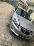 Honda Accord 2011 Silver - 4