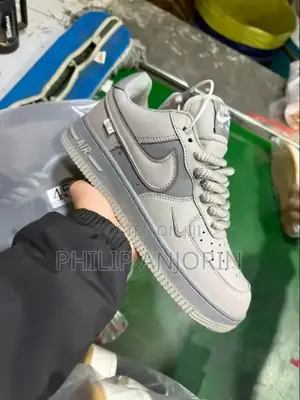 Nike Sneakers - Style, Comfort & Quality