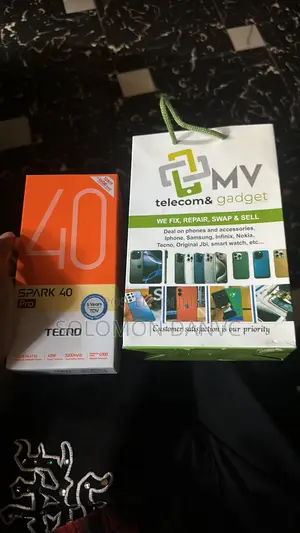 Tecno Spark 40 256GB Gray