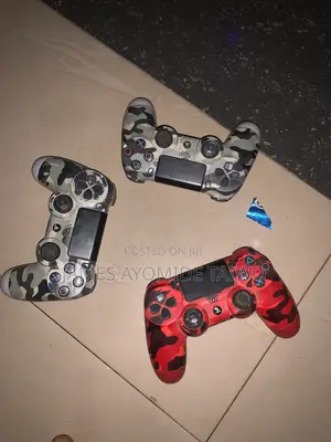 Used PS4 Controller