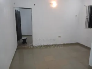 Gidan Kwana 1 a Caanan Estate, Ajah don haya
