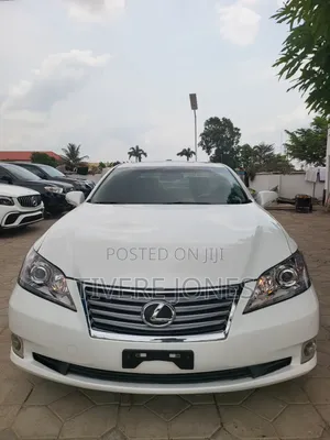Lexus ES 350 Farar 2012