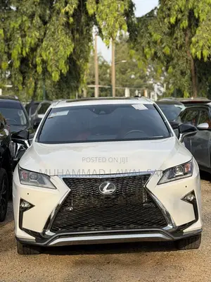 Lexus RX 350 2018 Fari - Amfani Da Ƙasashen Waje