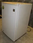 Daewoo FR-094 Compact Refrigerator - 3