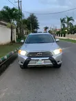 Toyota Highlander 2010 Silver - 1