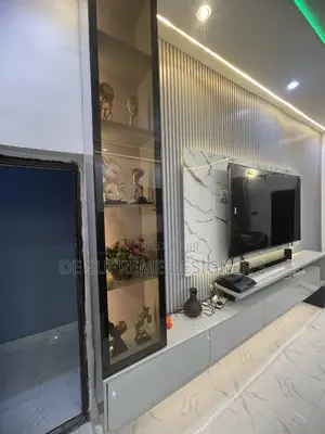 Home Interiors TV Console da Gilashi