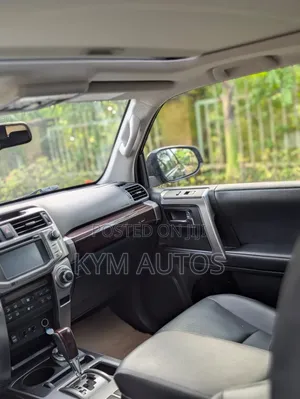 Toyota 4Runner 2020 Black