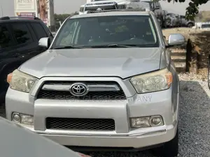2010 Toyota 4-Runner Limited 4WD Silver