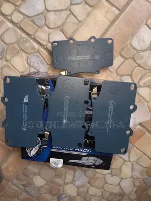 Toyota RX350 Gaban Brakes Pad - Asali & Ingantacce