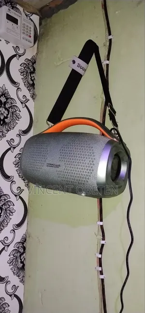 Boombest 2.1 Channel Wireless Speakers (Used)