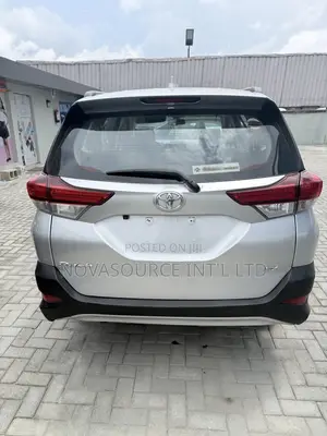 Toyota Rush 2019 Silver