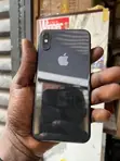 Apple iPhone XS 256GB Baki (Na Amfani) - 1