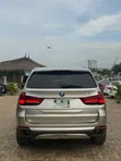 BMW X5 2015 Launin Azurfa - 3