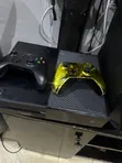 Xbox One with 2 Controllers and 5 Games - 1