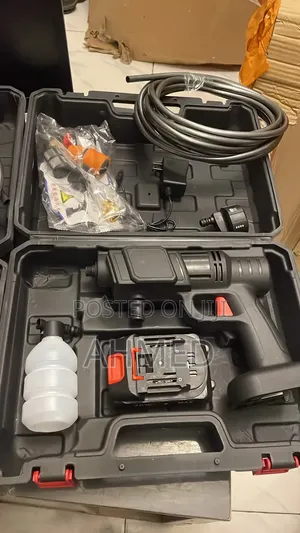 Injin Wanke Mota Mai Amfani da Baturi (Rechargeable)
