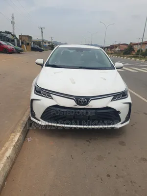 Toyota Corolla 2019 Fari