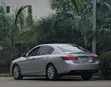 Honda Accord 2015 Silver - 2