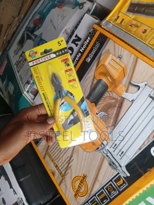 Small Yellow Wire Cutting Pliers