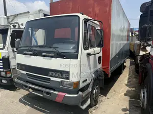 DAF Container Truck Mai Amfani Daga Kasashen Waje 2007 Fari
