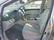 Toyota Venza LE 2011 Silver - 4