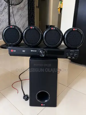 LG 300W Home Theatre Mai Kyau