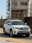Toyota Highlander 2016 Fari - 1