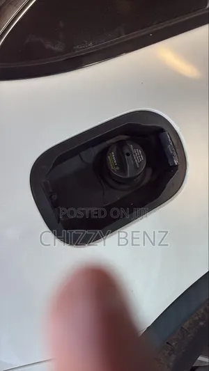 Mercedes-Benz GLC300 2016 Rear Light