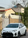 Toyota Corolla 2015 White - 2