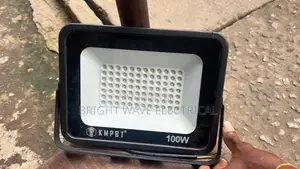 100W Flood Light - Lantarki