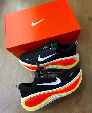 Nike Zoom Sneakers - Brand New