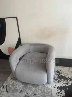 2 Used Sofa Chairs - White Cotton - Home Interiors