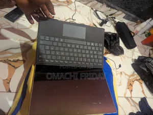 Microsoft Surface Pro 8GB Intel Core i5 256GB SSD