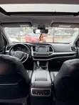 2018 Toyota Highlander Brown - 3
