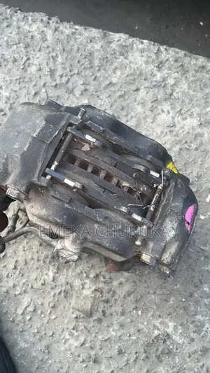 Gaban Hummer H3 Hub, Birki Diski & Caliper (Na Amfani)