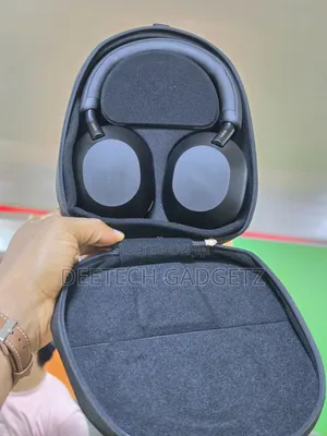 Sony WH-1000XM5 Noise Cancelling Headphones
