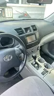 Toyota Highlander XLE 2012 Burgundy - 3