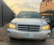 Toyota Highlander 2004 Silver - 1