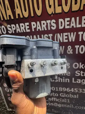 Toyota Camry ABS Pump (2012-2014)