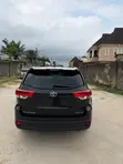 Toyota Highlander 2017 Baƙi - 5