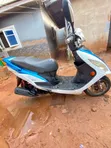 Kymco G5 MegaFi 150 - Direct Belgium - 5