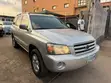 Toyota Highlander 2004 Silver - 1