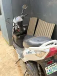 Kymco Agility 125 Scooter 2019 White - 3