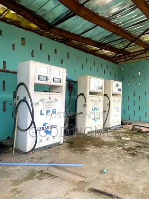 5-Ton Gas Plant on 4 Plots Land, Ota